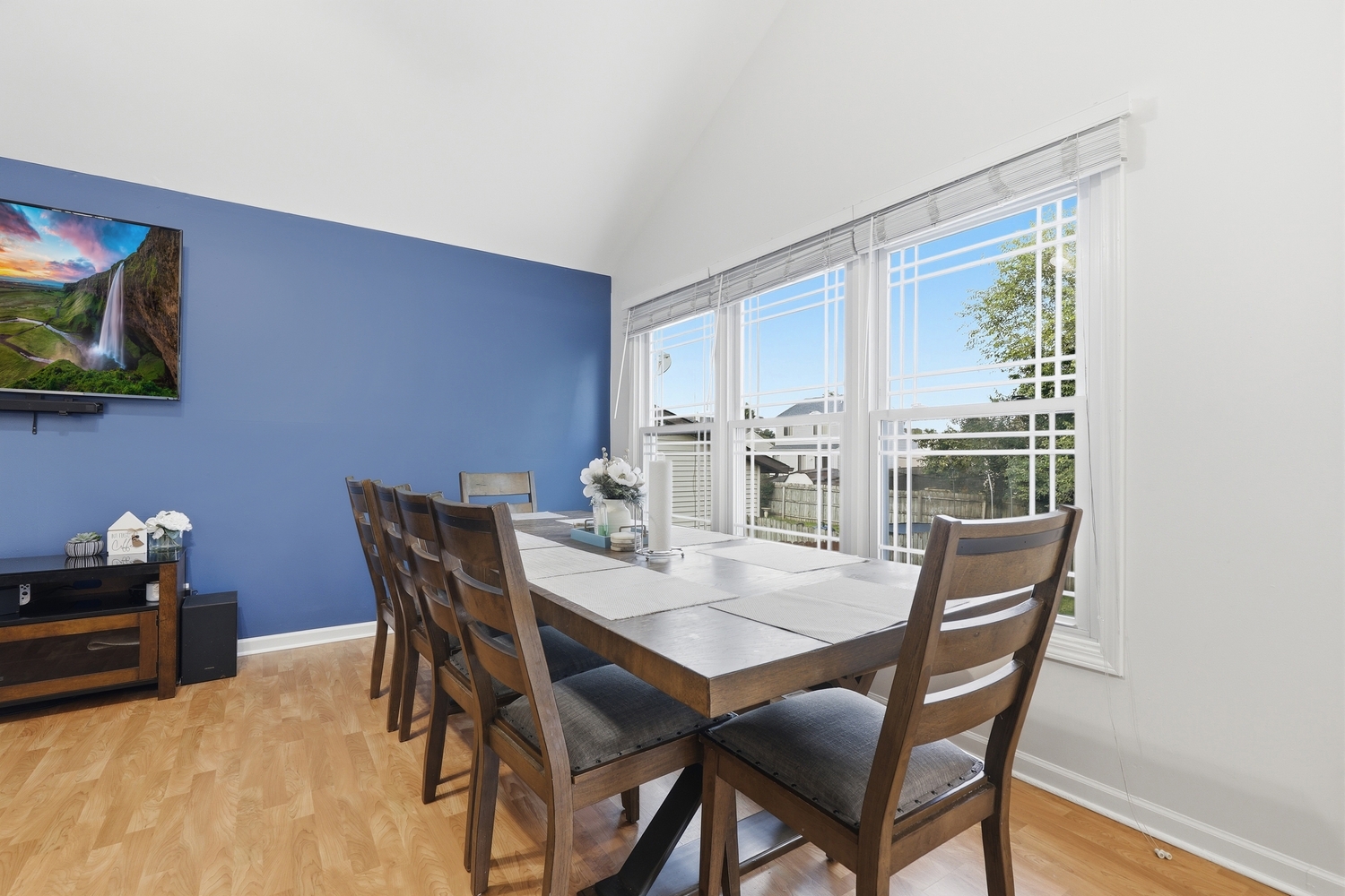 1106 Cathy Drive Property Photo 4
