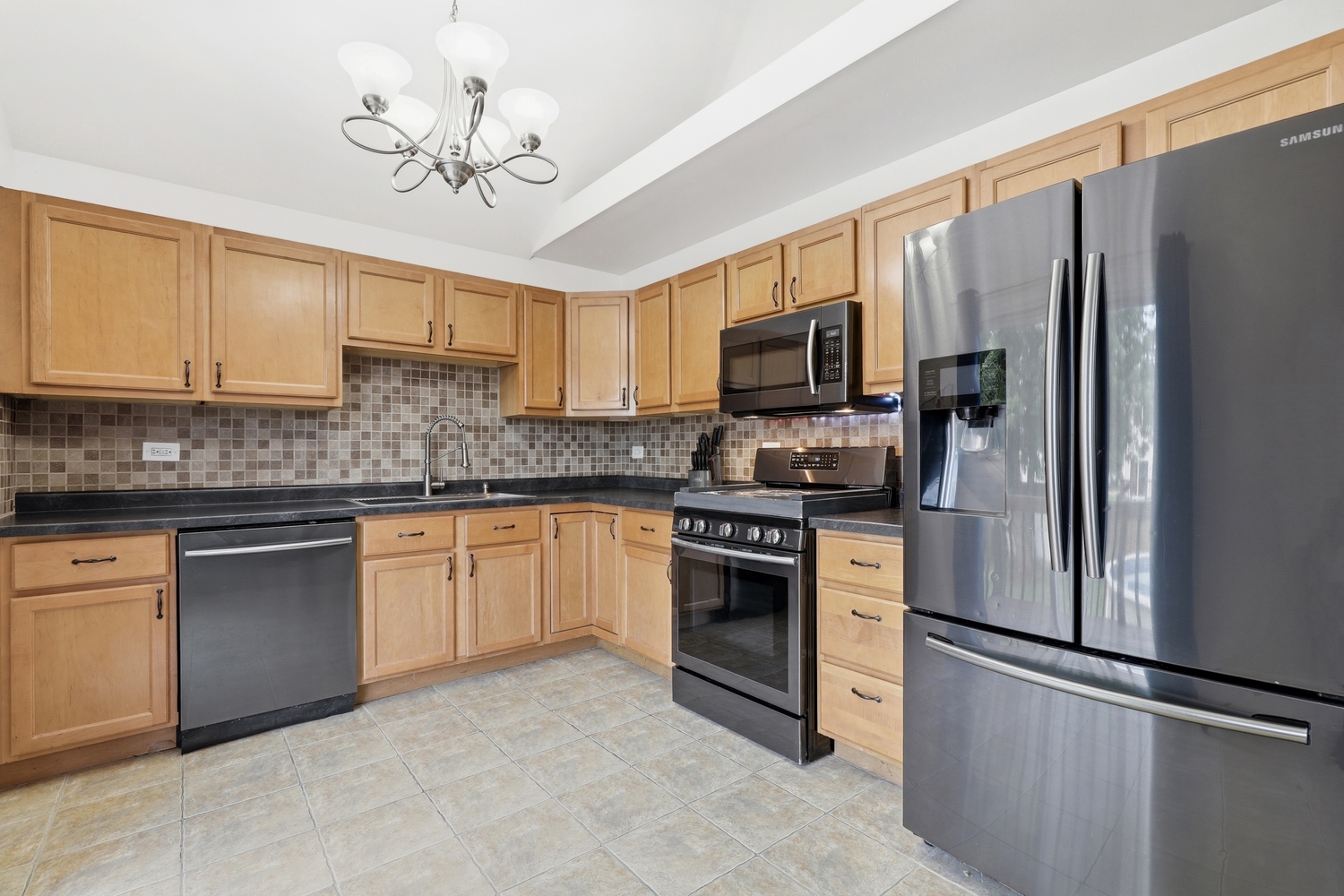 1106 Cathy Drive Property Photo 6