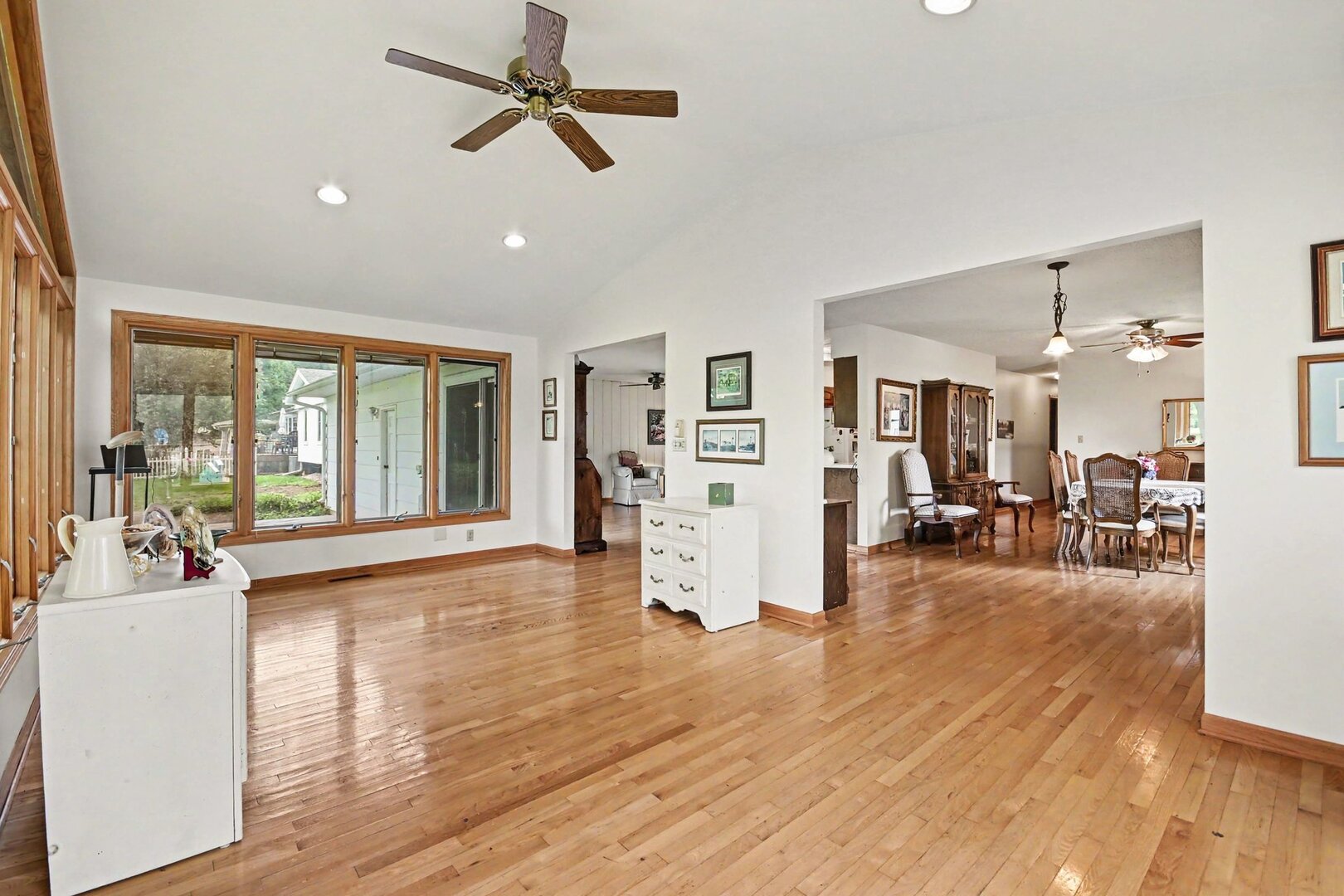 524 Parkside Drive Property Photo 9