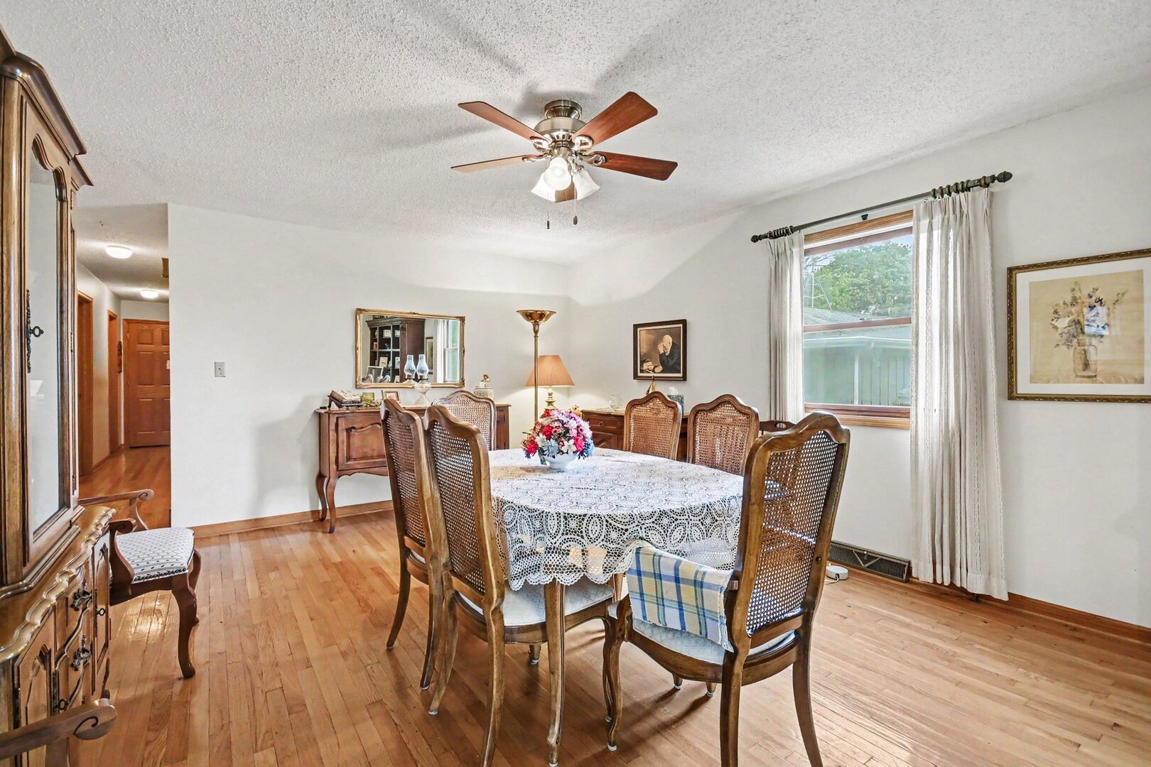 524 Parkside Drive Property Photo 11