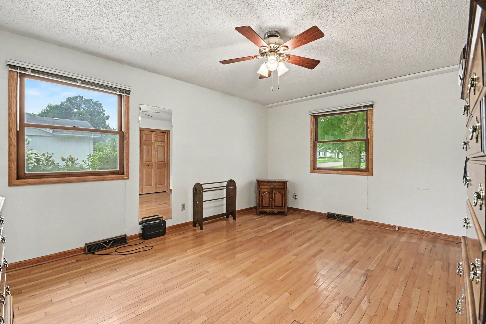 524 Parkside Drive Property Photo 16