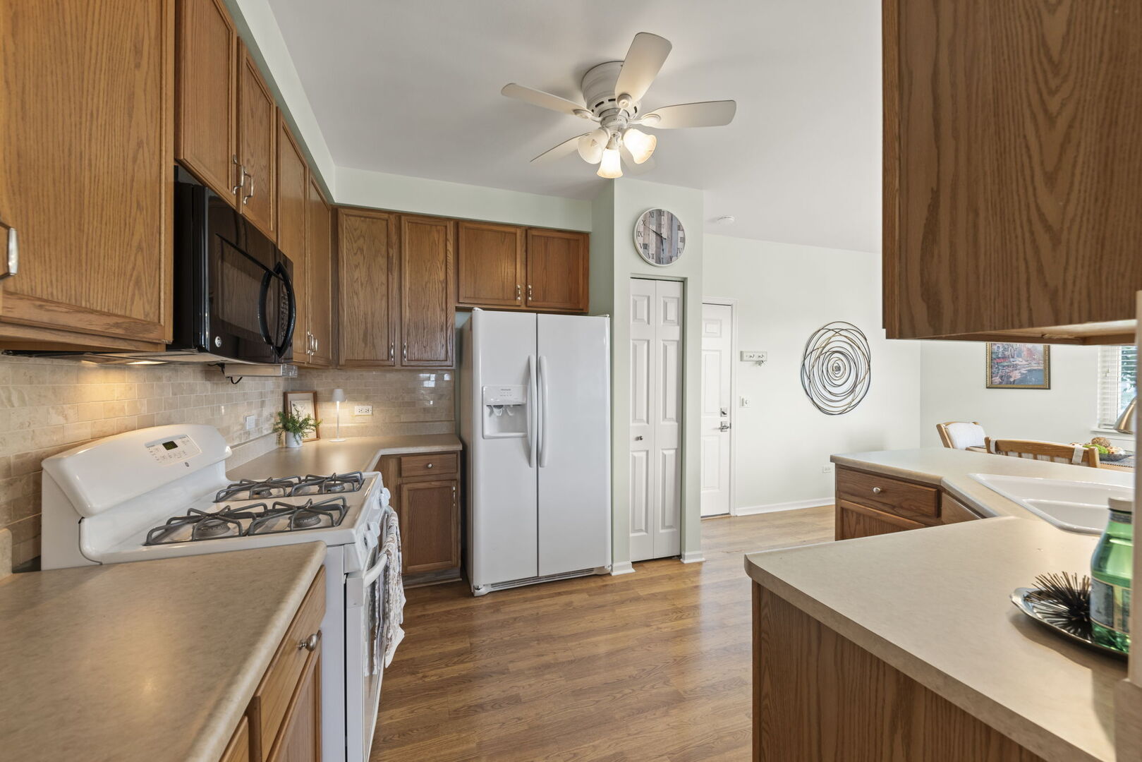 32601 Fowler Circle 32601 Property Photo 9