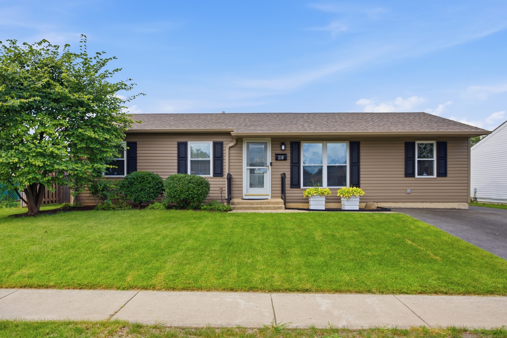 218 Hayes Avenue Property Photo 4