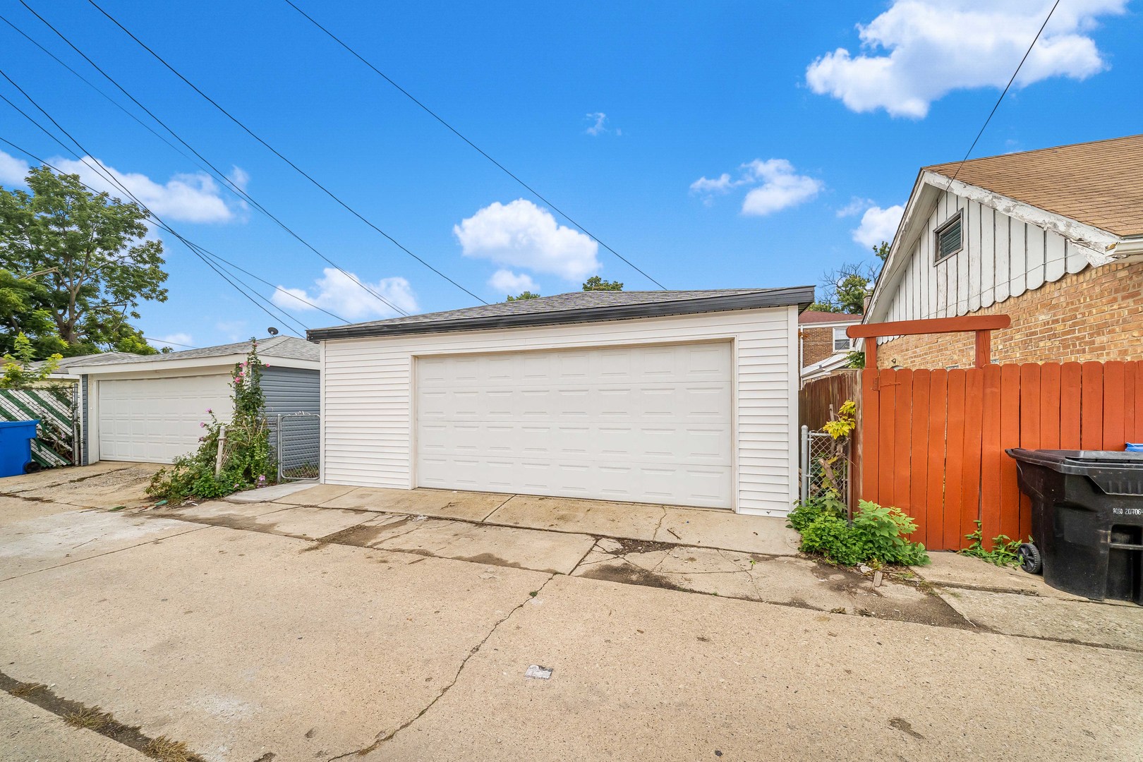 5229 S Avers Avenue Property Photo 21