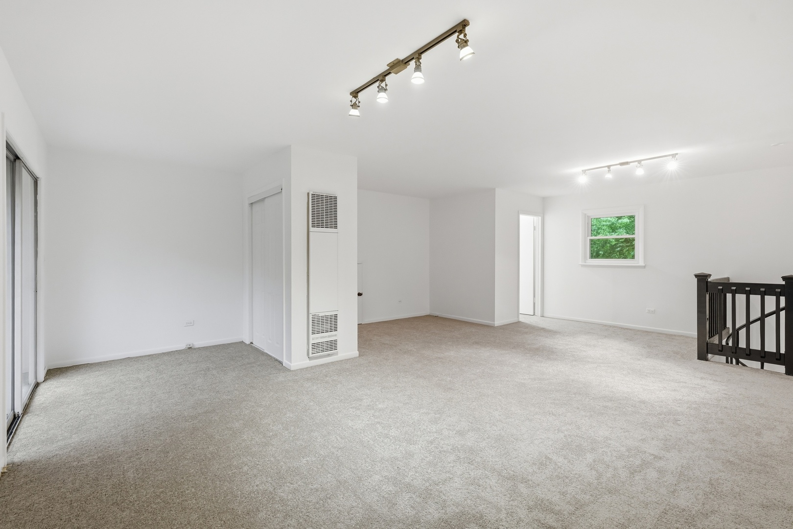 136 Well Street Property Photo 14