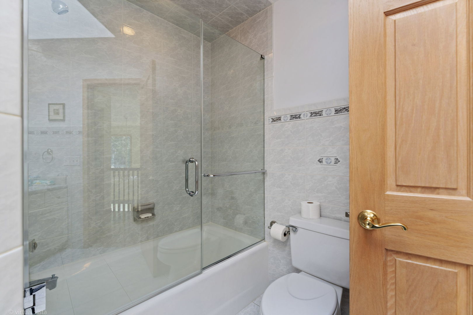 417 E Noyes Street Property Photo 29