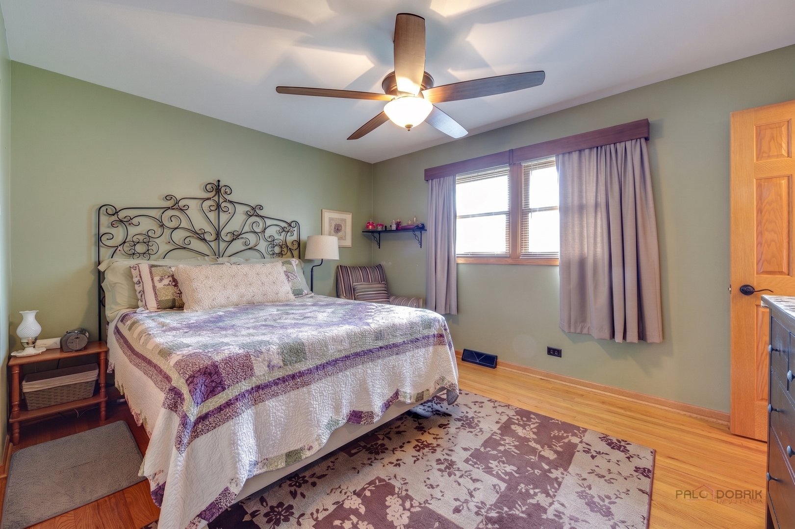 574 George Street Property Photo 7