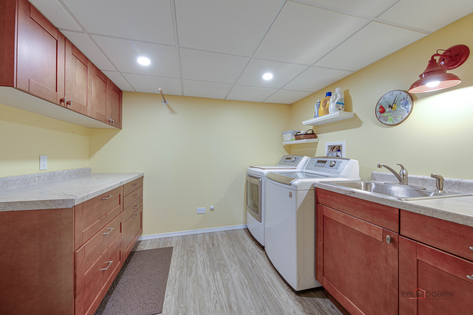 574 George Street Property Photo 17