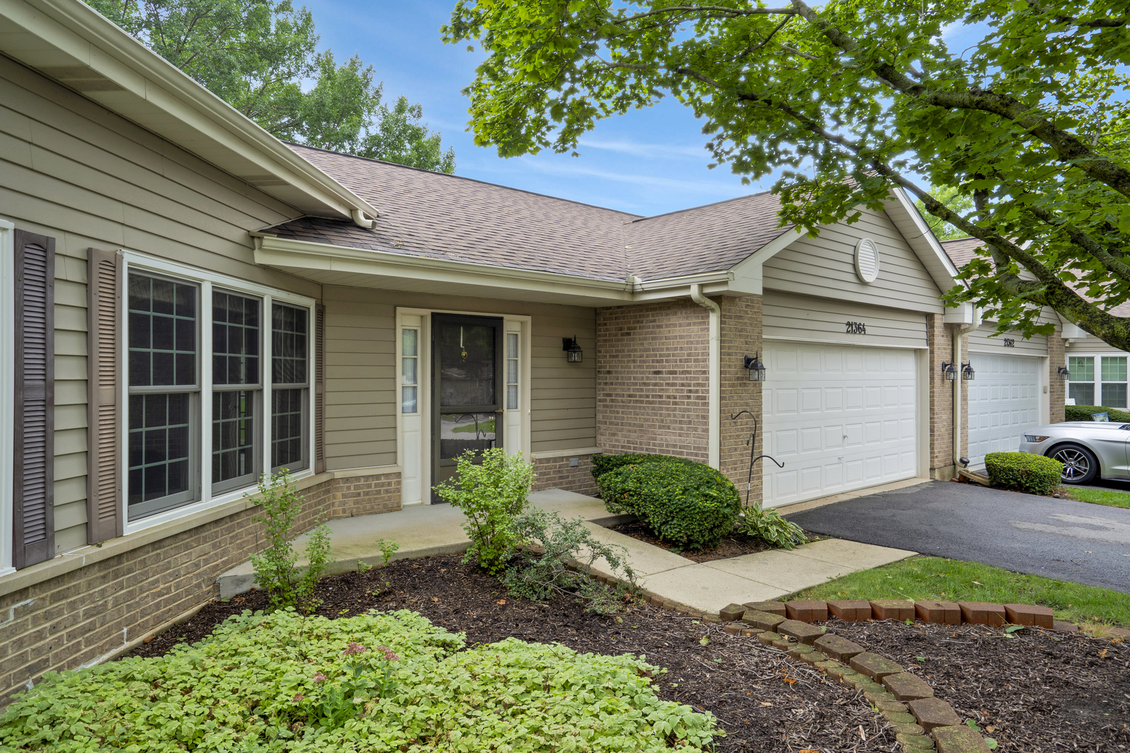 21364 Silktree Circle 21364 Property Photo 2