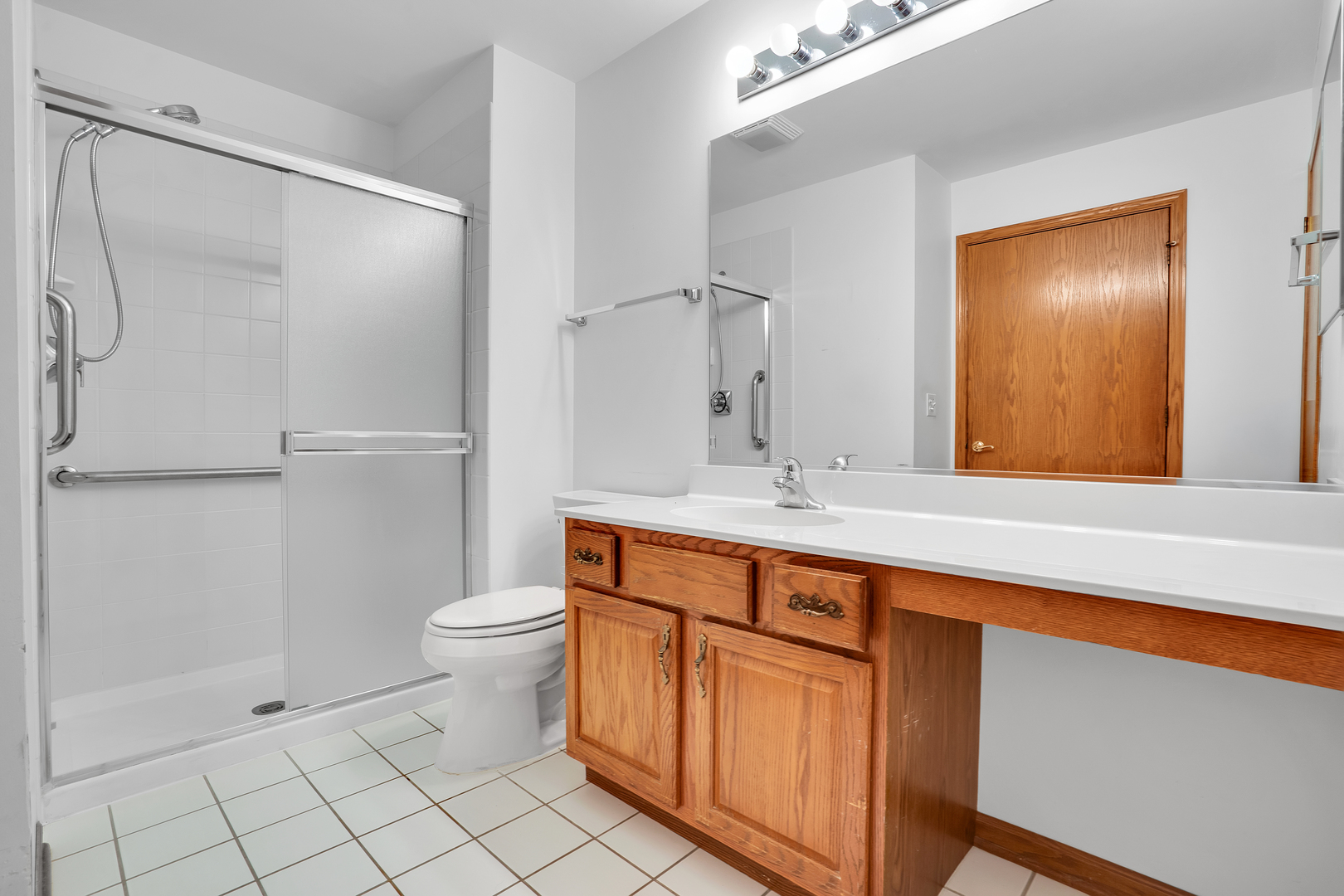21364 Silktree Circle 21364 Property Photo 18