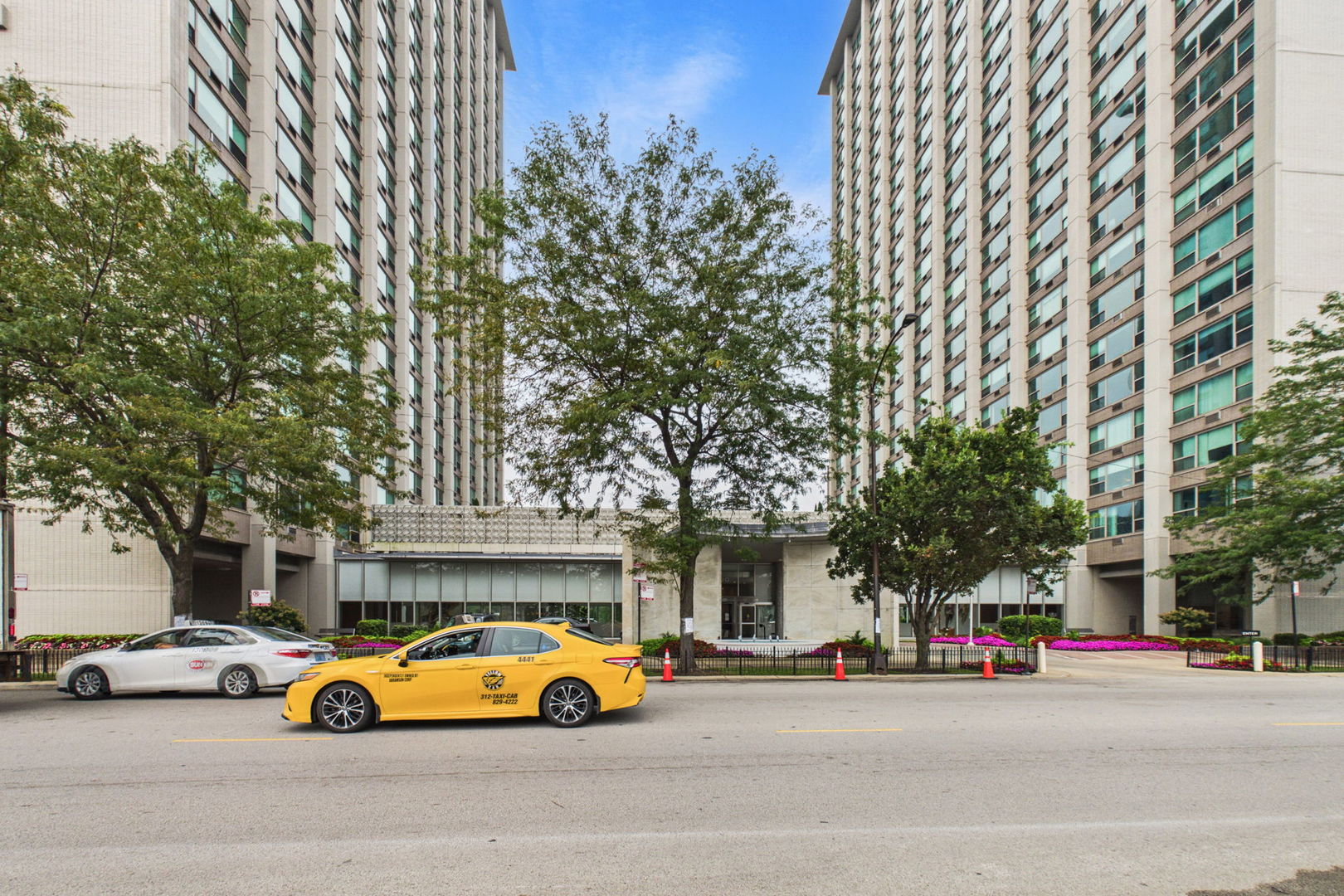 3600 N Lake Shore Drive 2324 Property Photo 1