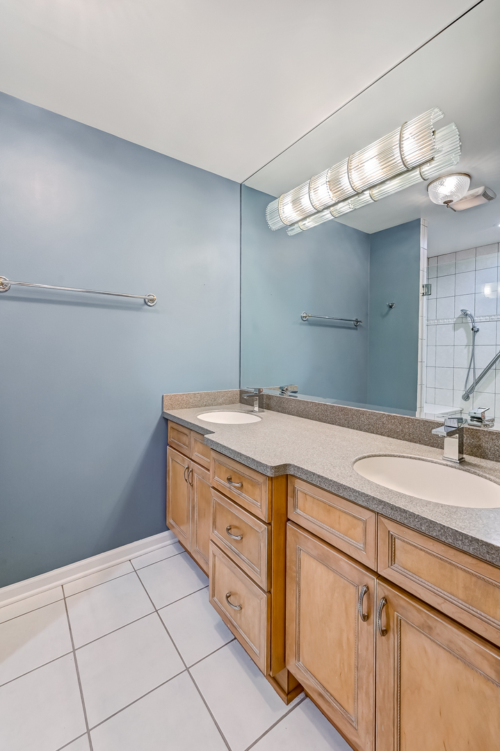 1409 Burr Oak Road 310a Property Photo 17