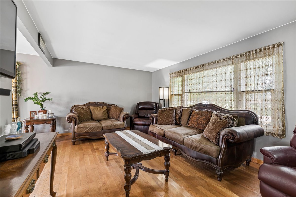 14101 Perkins Road Property Photo 8