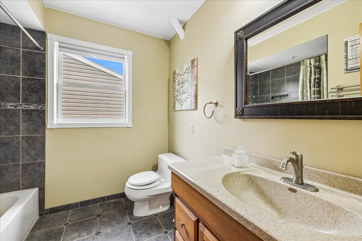14101 Perkins Road Property Photo 16