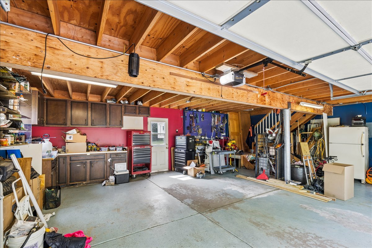 14101 Perkins Road Property Photo 26