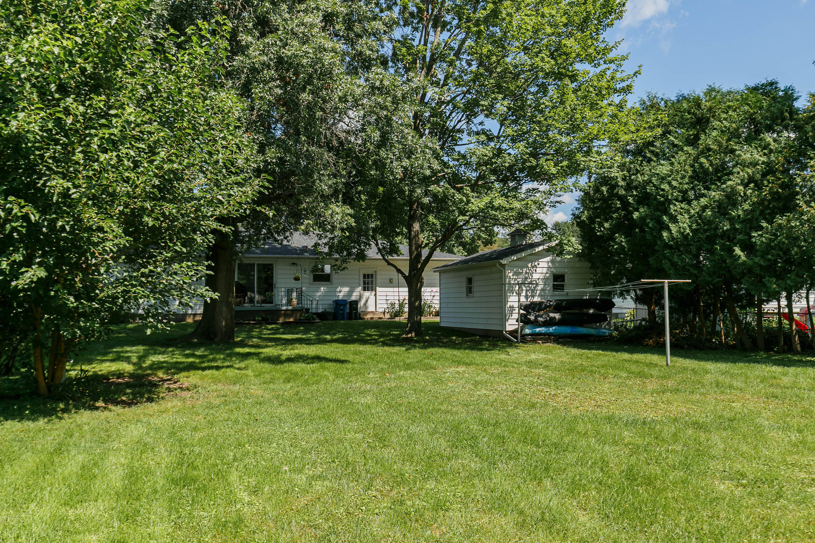 2115 W 38th Place Property Photo 34