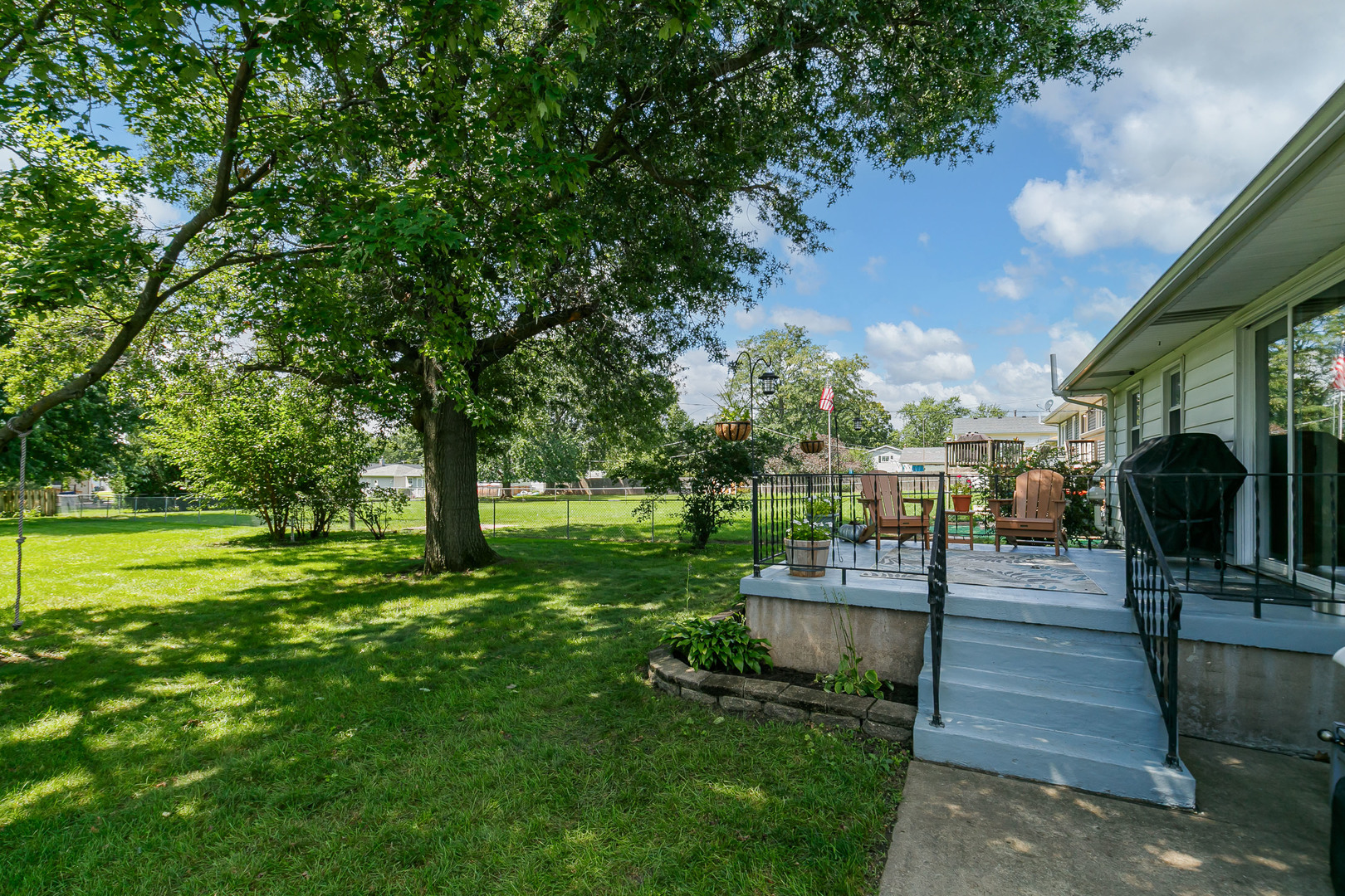 2115 W 38th Place Property Photo 38