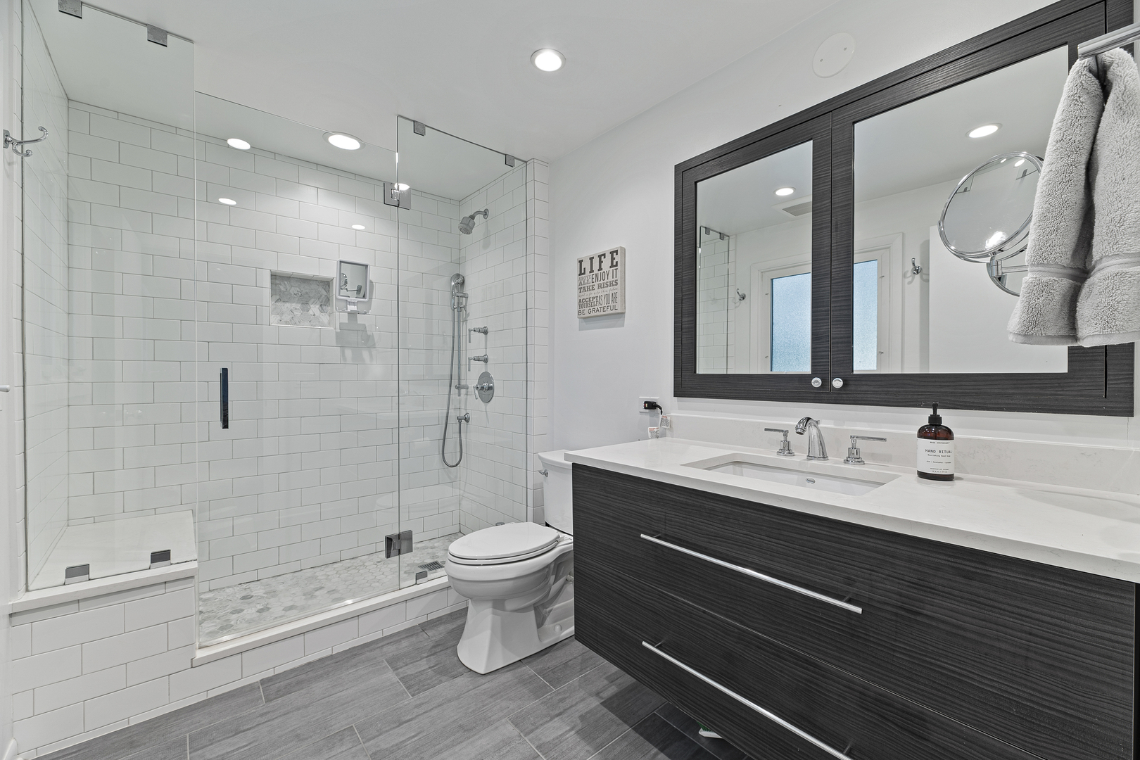 2843 Twin Oaks Drive Property Photo 15