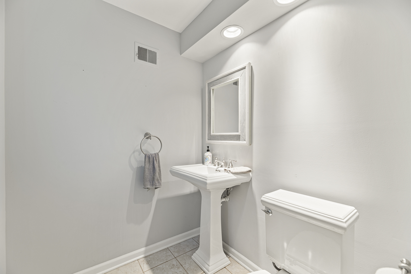 2843 Twin Oaks Drive Property Photo 23