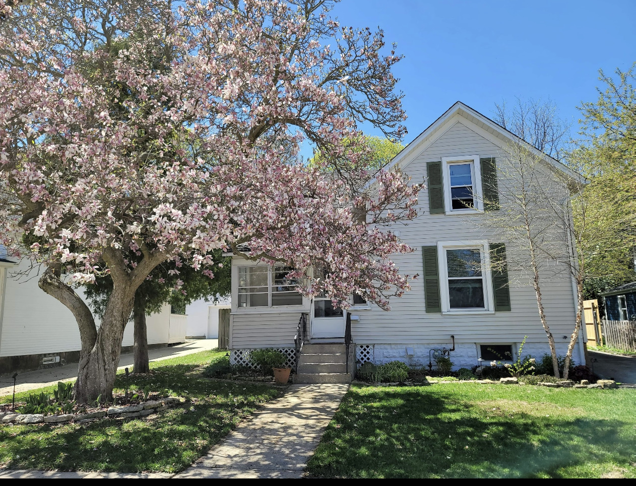 628 Illinois Street Property Photo 1