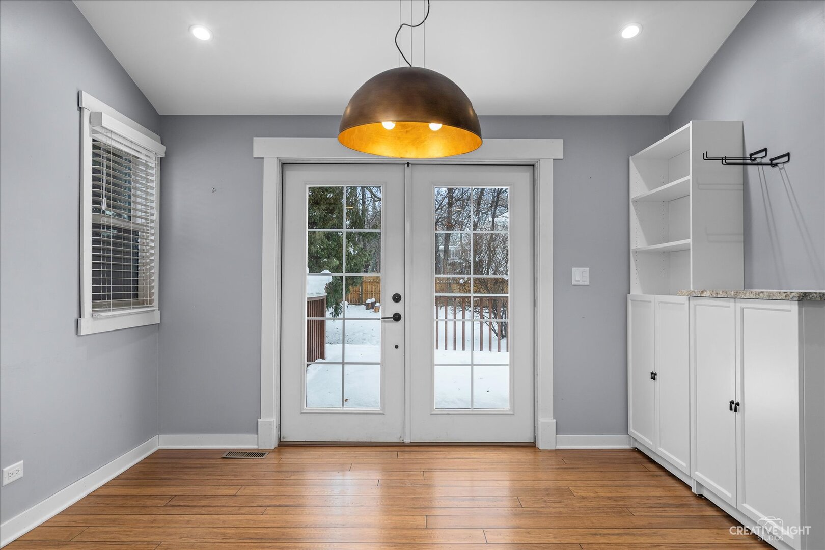628 Illinois Street Property Photo 2