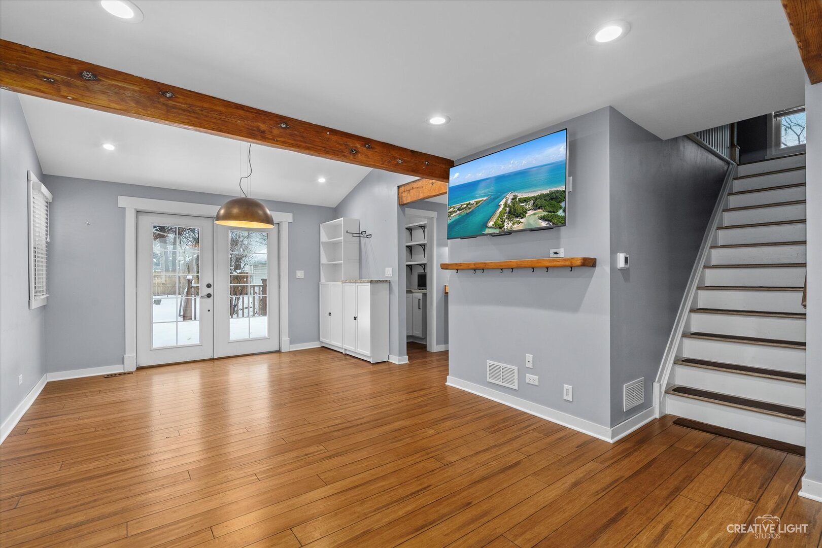 628 Illinois Street Property Photo 3