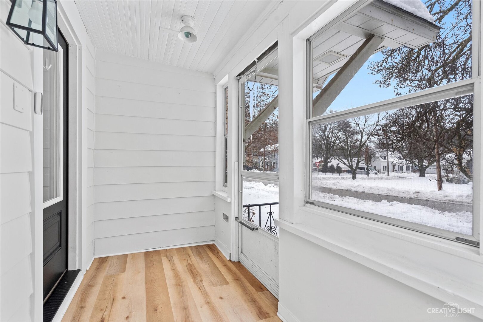 628 Illinois Street Property Photo 22