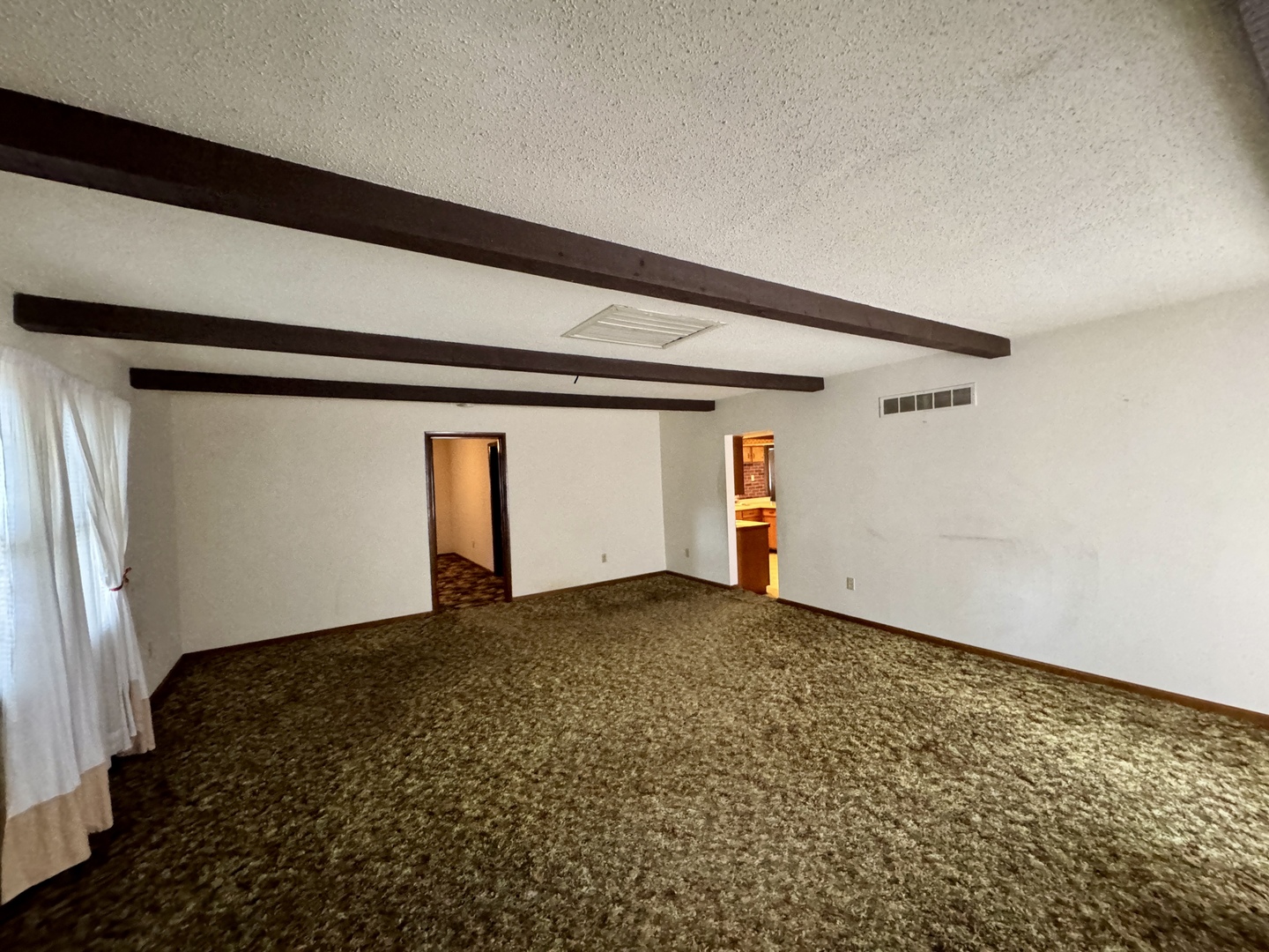 335 N Washington Street Property Photo 11