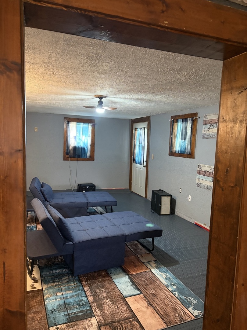 1904 D Street Property Photo 8