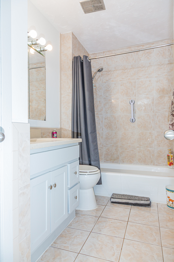6282 Kit Carson Drive 6282 Property Photo 11