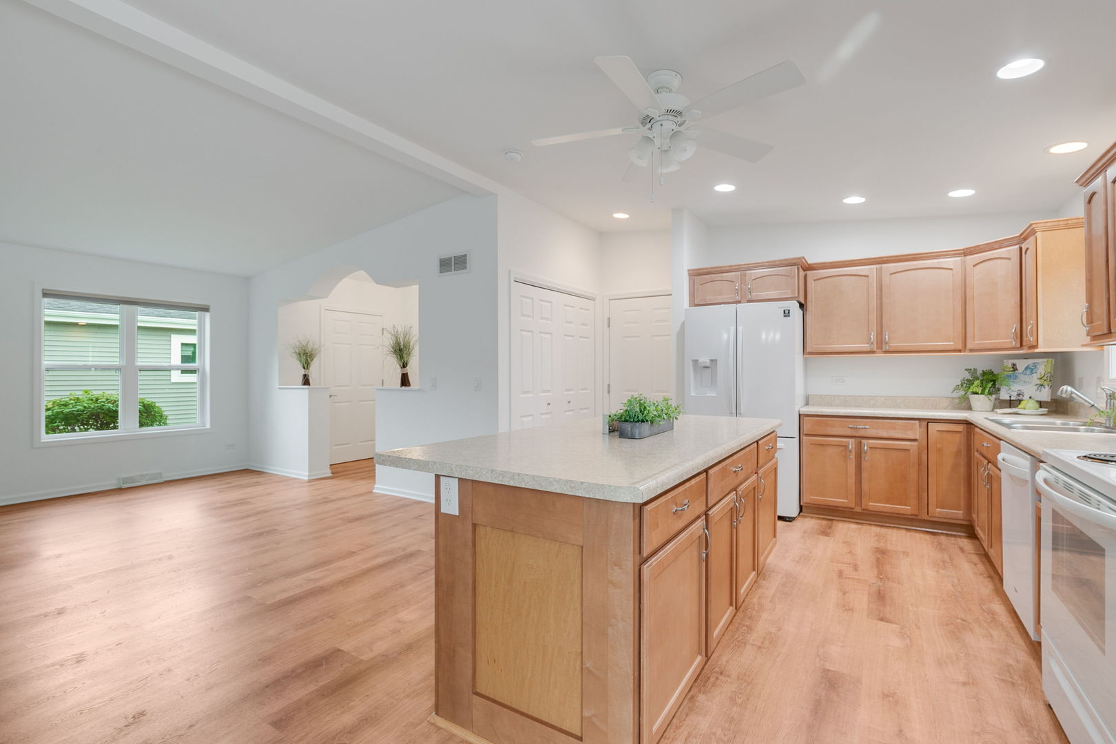 1403 Equestrian Drive Property Photo 11