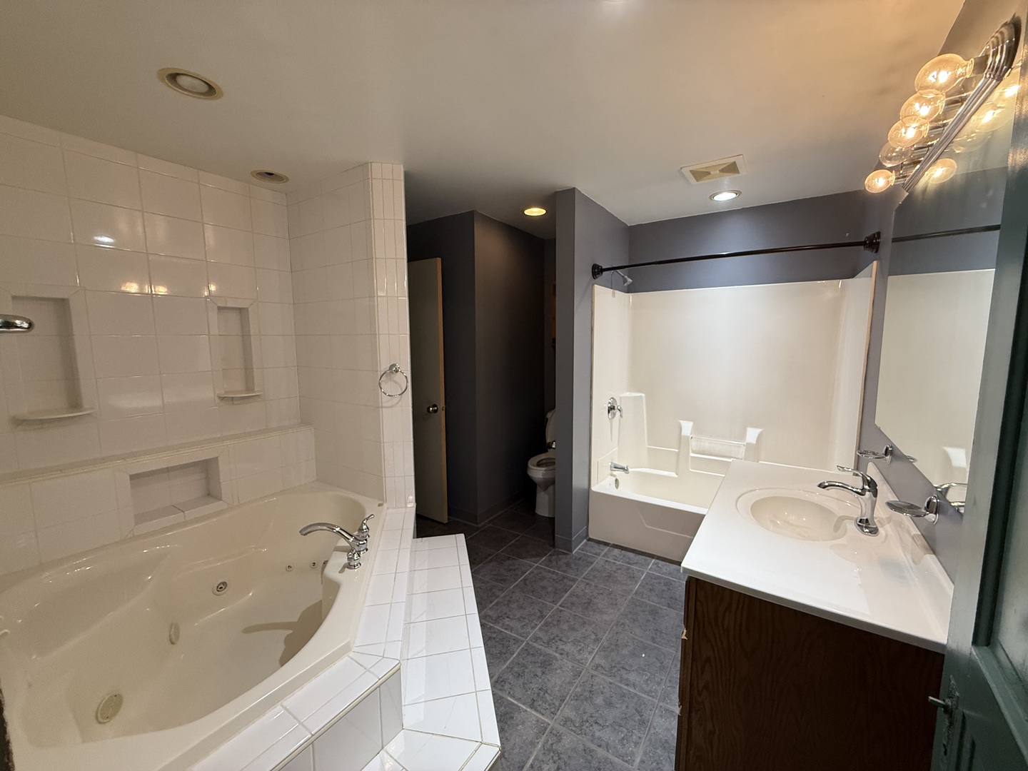 1012 Richard Street Property Photo 9