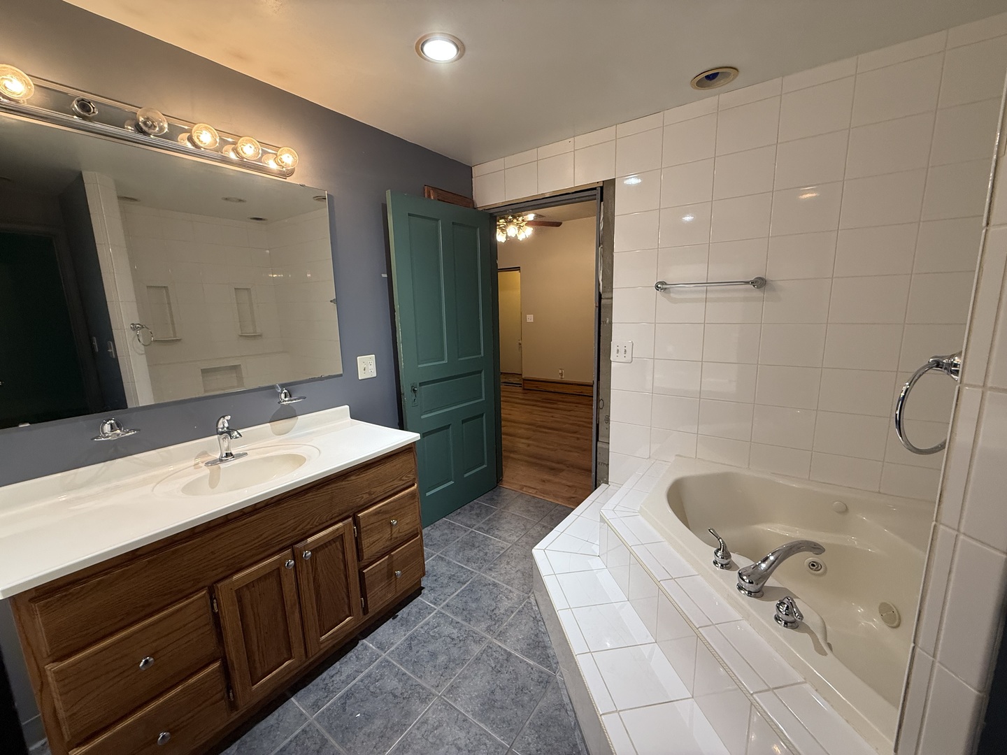 1012 Richard Street Property Photo 10