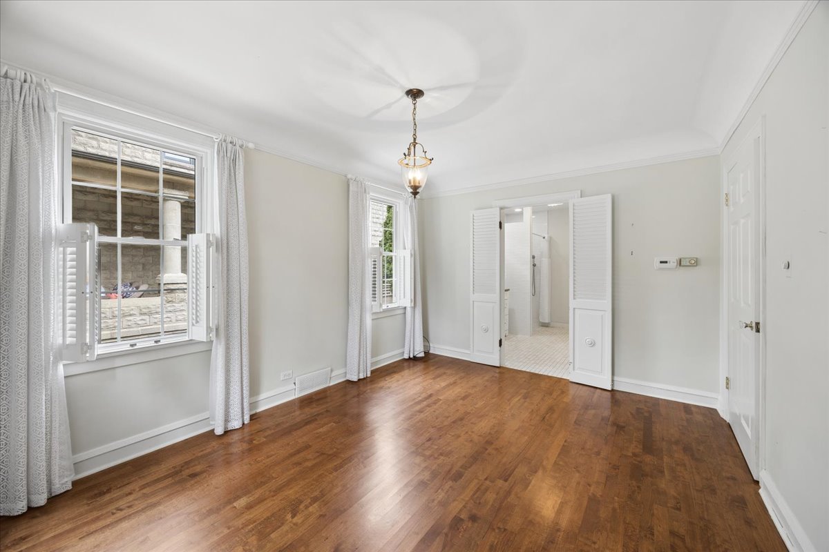 629 Franklin Avenue Property Photo 21