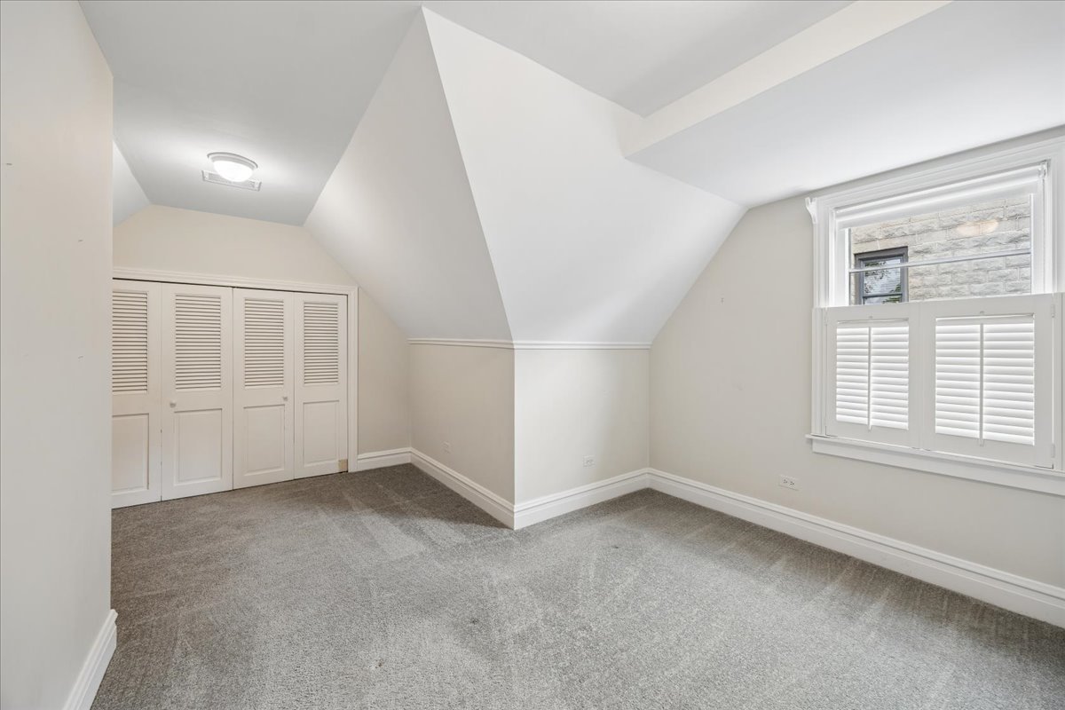 629 Franklin Avenue Property Photo 26