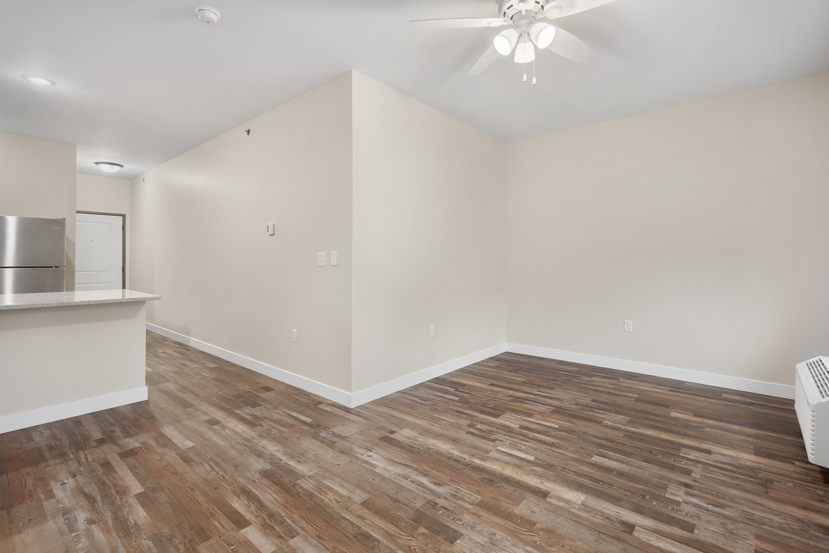 1164 Devils Glen Road 309 Property Photo 4
