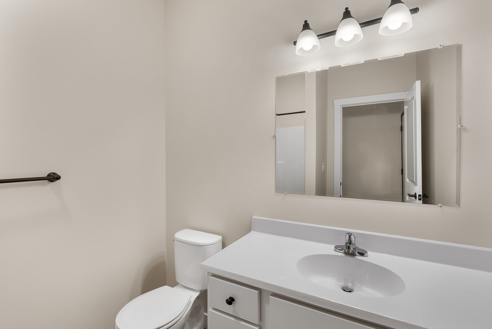 1164 Devils Glen Road 309 Property Photo 6