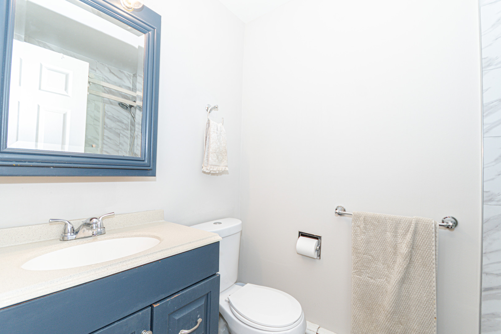 2724 W Berwyn Avenue 2b Property Photo 19