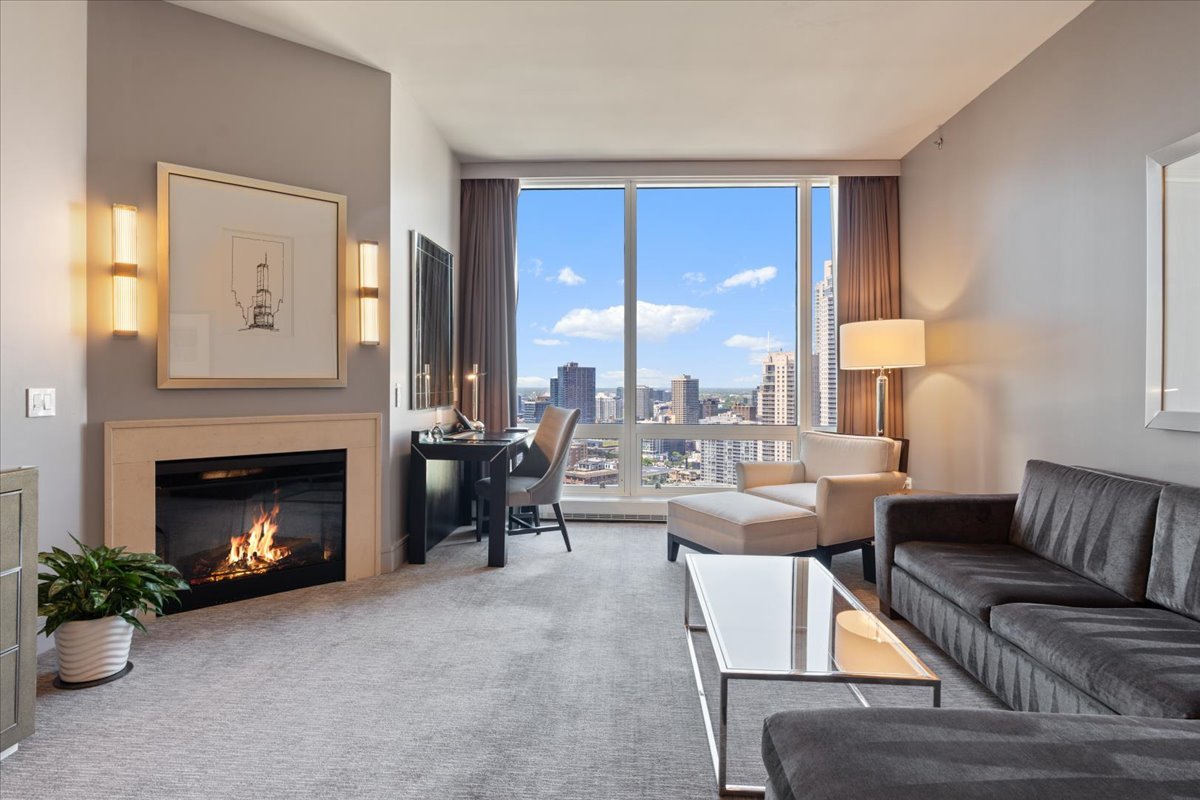 401 N Wabash Avenue 2222 Property Photo 7