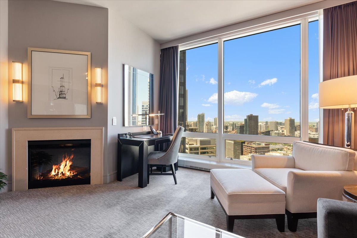 401 N Wabash Avenue 2222 Property Photo 8