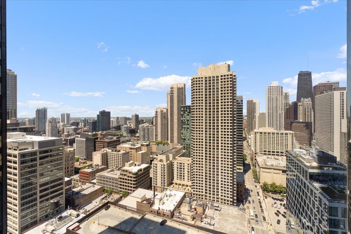 401 N Wabash Avenue 2222 Property Photo 11