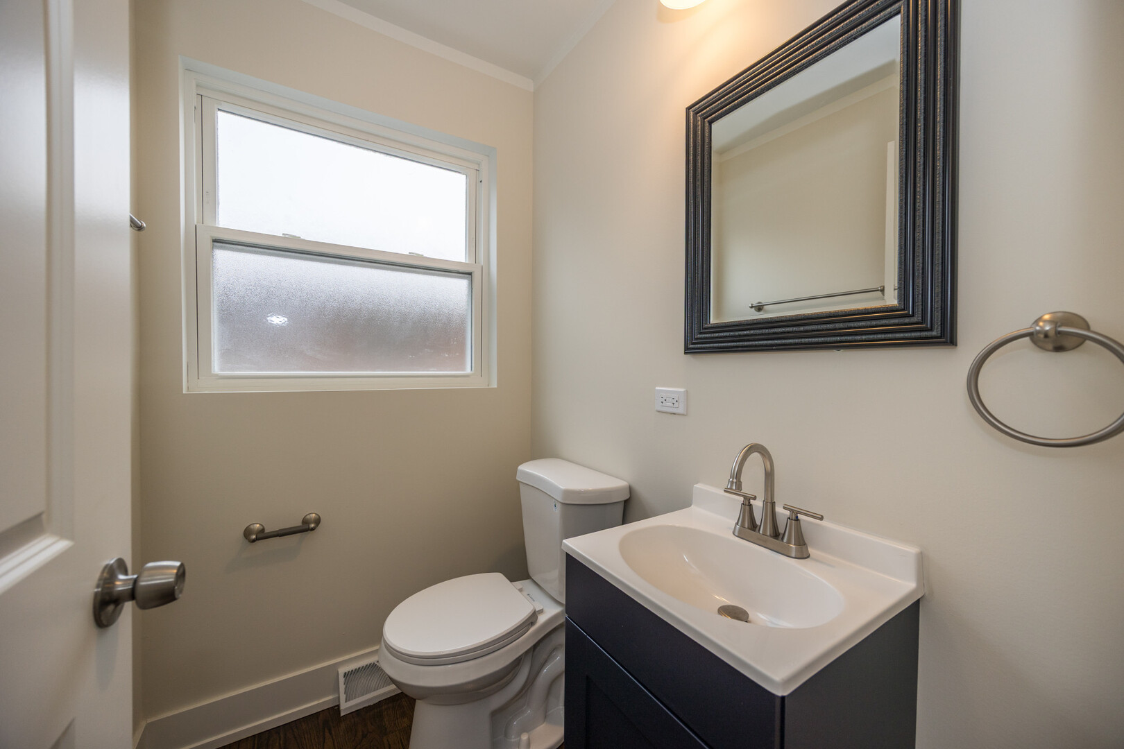 9407 S Indiana Avenue Property Photo 8
