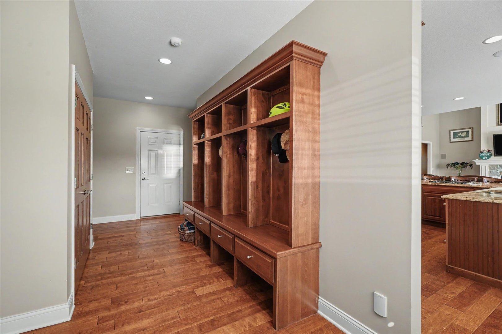 1706 Mullikin Drive Property Photo 36