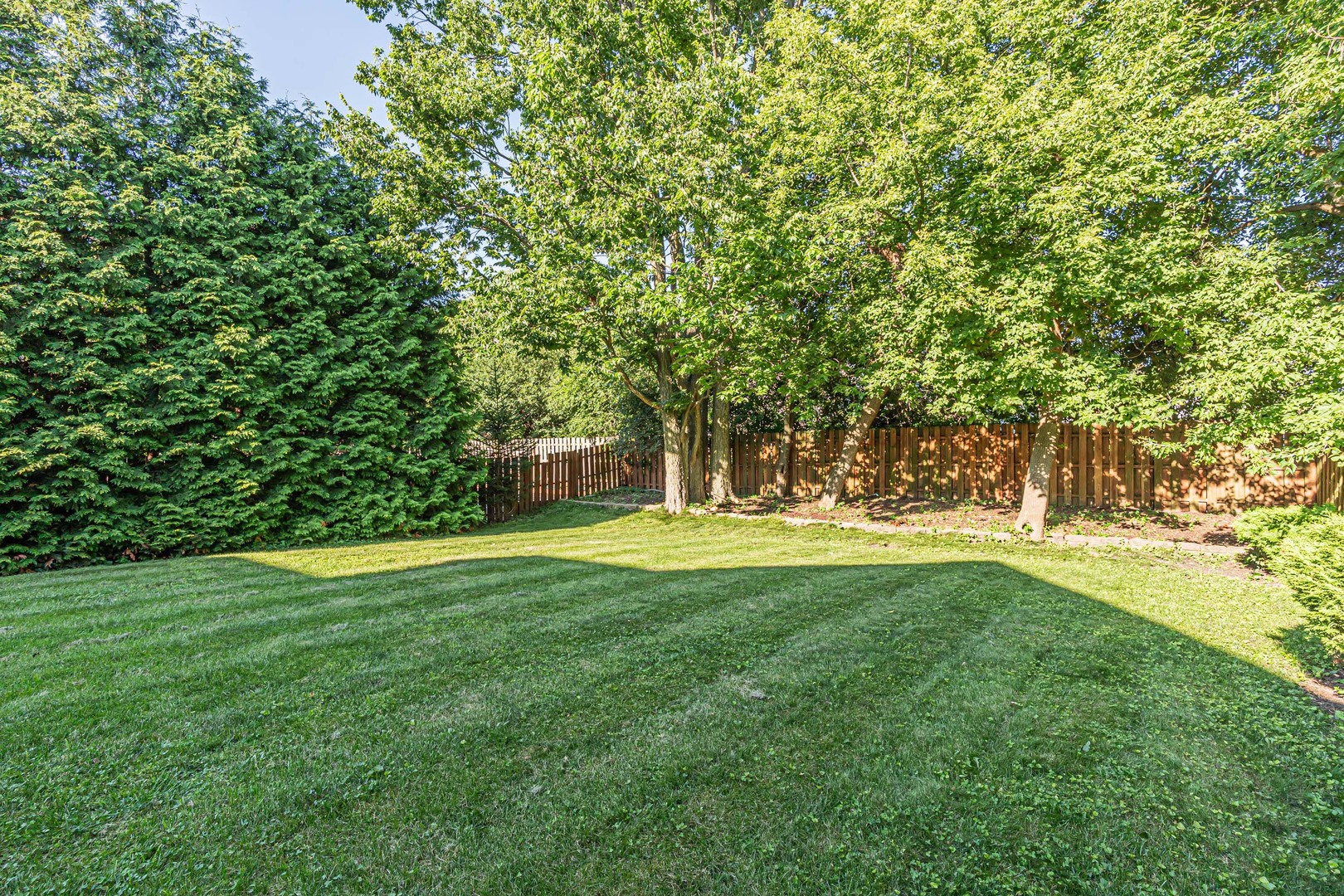 585 Marseilles Circle Property Photo 26