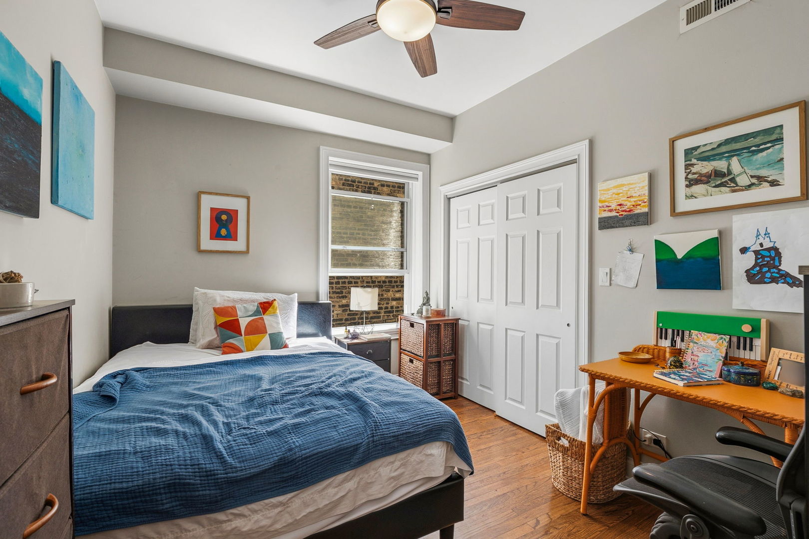 6454 N Bosworth Avenue 3a Property Photo 15