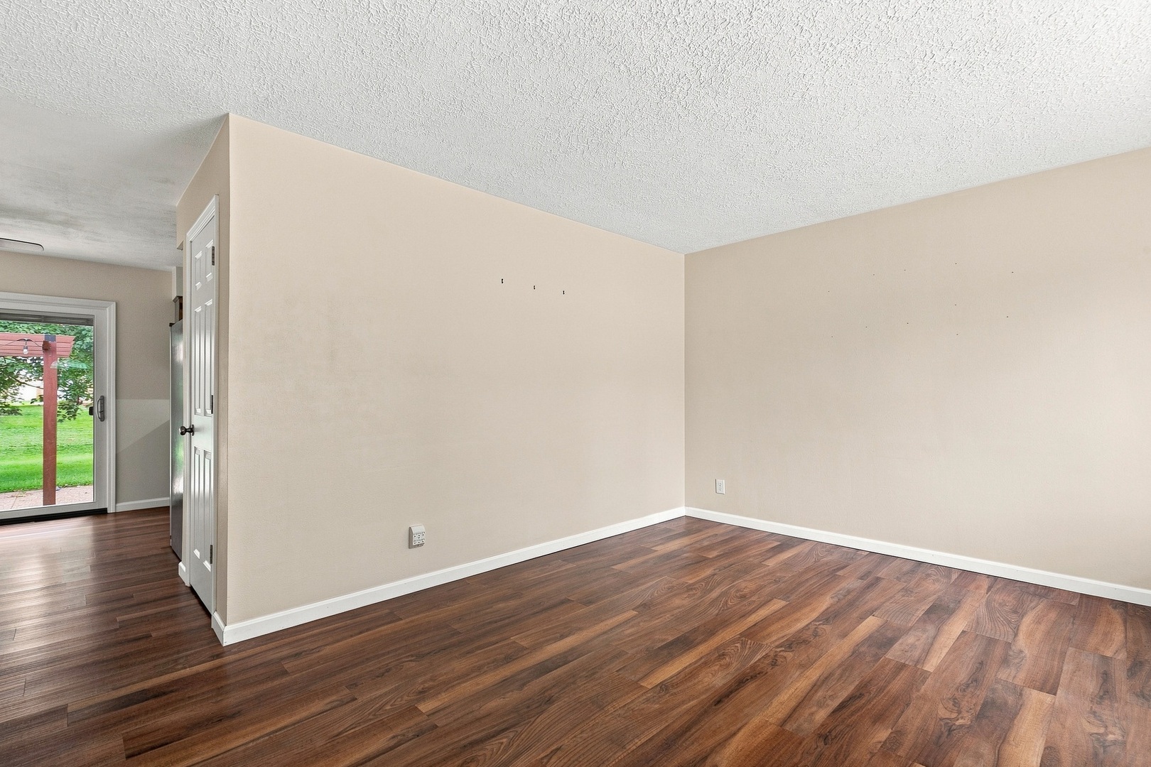 2813 9th Street Property Photo 7