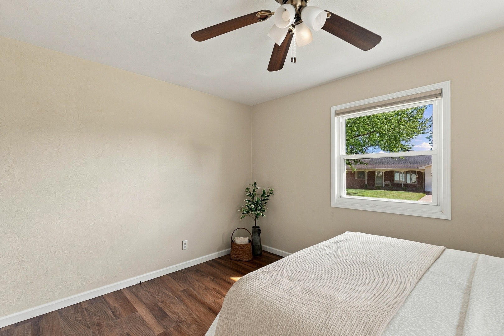2813 9th Street Property Photo 22