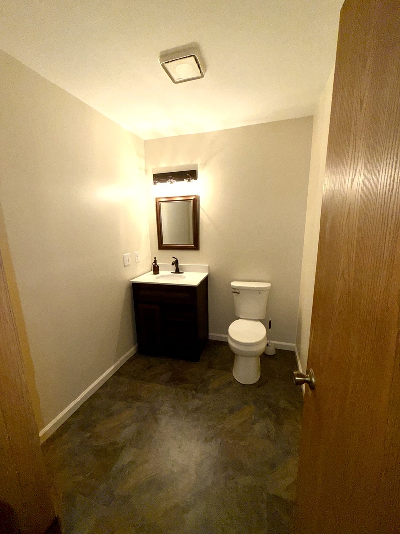 1130 Lincoln Avenue Property Photo 25