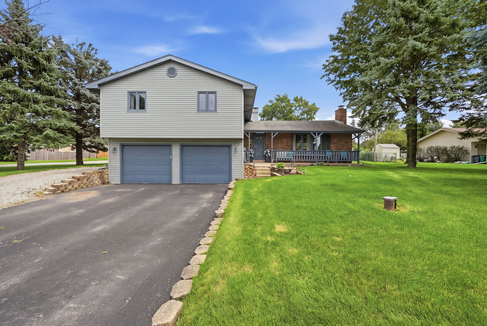 16123 S Peerless Drive Property Photo 1