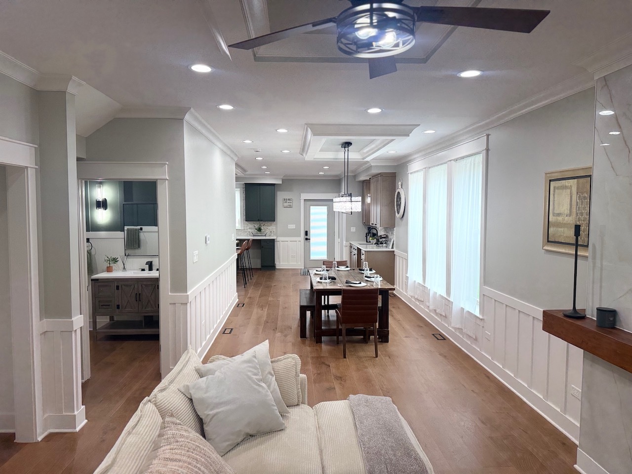 1323 Home Avenue Property Photo 4